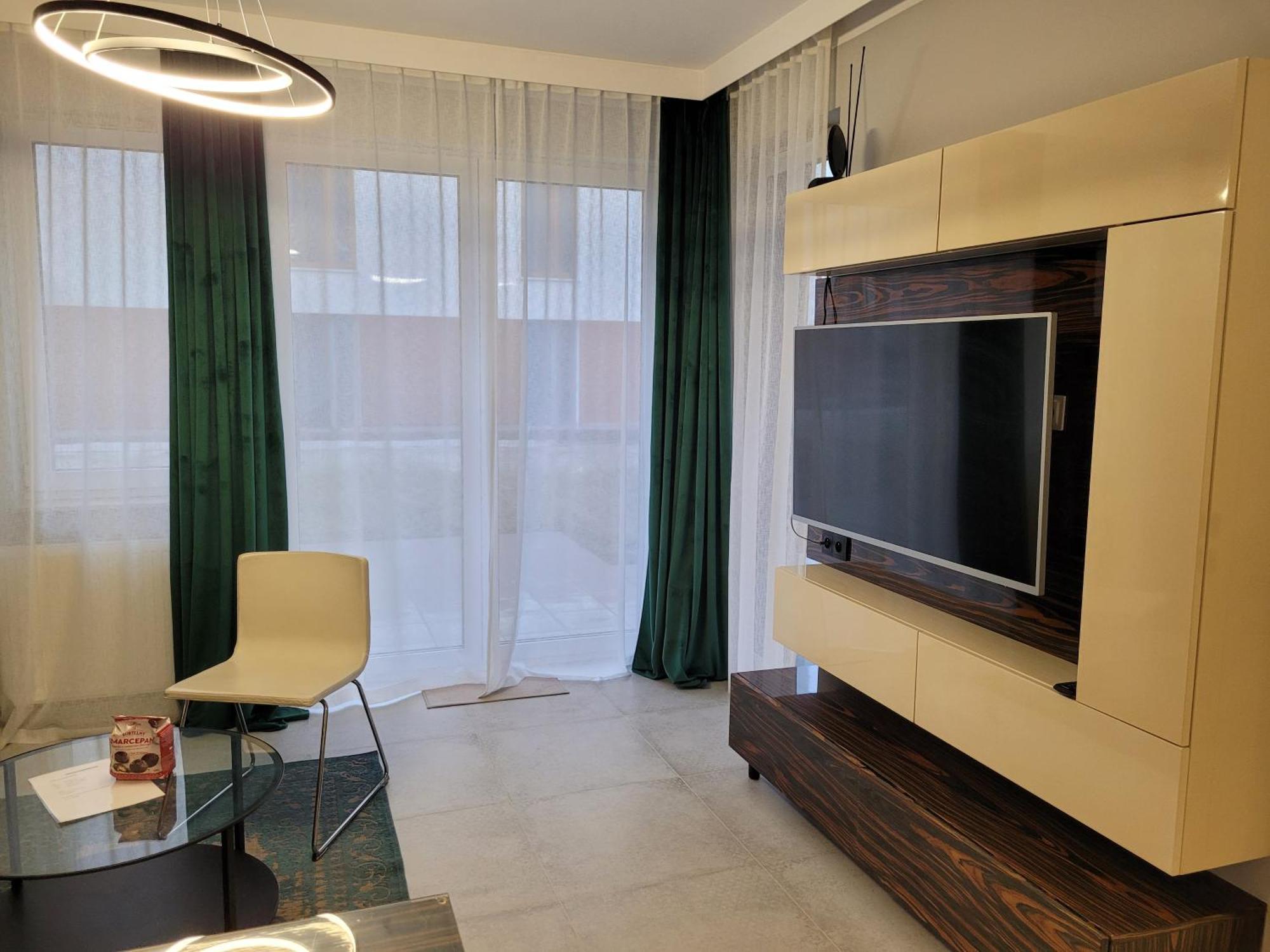 Apartment Park
